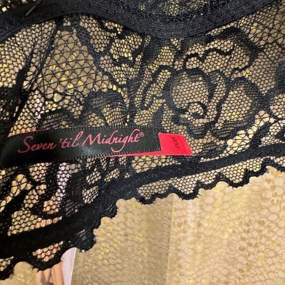 Seven Til Midnight Black Strappy Back Lace Bralette 1X/2X NWT - Picture 5 of 8